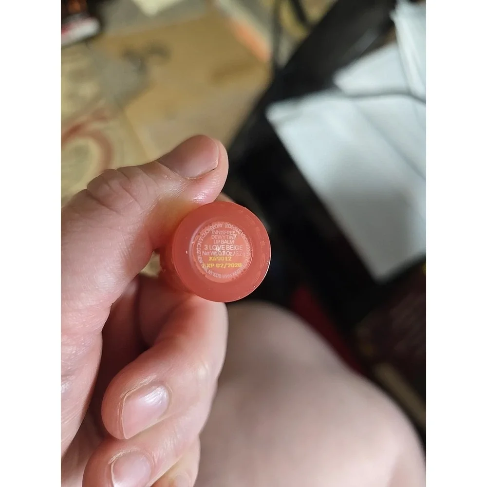 INNISFREE Dewy Tint Lip Balm 0.11 Oz NIB #3 Love Beige Exp 02-2028 K69012